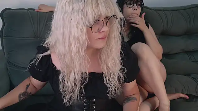 yumiandtsuki online show from March 23, 2:55 am