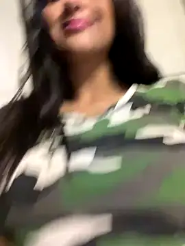 Snapshot of chicachocolate01 chatting on October 27, 7:20 am chicachocolate01 online show from October 27, 7:20 am