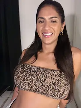 chicachocolate01 online show from March 17, 5:49 pm