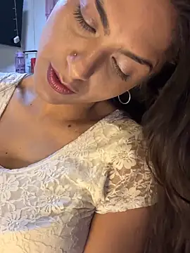 Snapshot of chicachocolate01 chatting on September 28, 2:07 am chicachocolate01 online show from September 28, 2:07 am