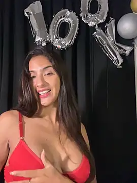 chicachocolate01 online show from April 9, 5:20 am