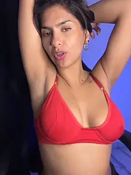 chicachocolate01 online show from May 11, 8:50 pm
