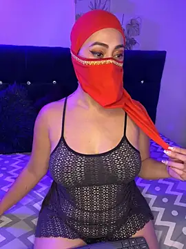 Aisha Malek online show from November 28, 8:42 pm