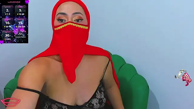 Aisha Malek online show from October 11, 9:49 pm