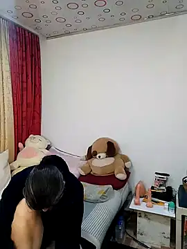 queemking online show from February 24, 8:31 pm