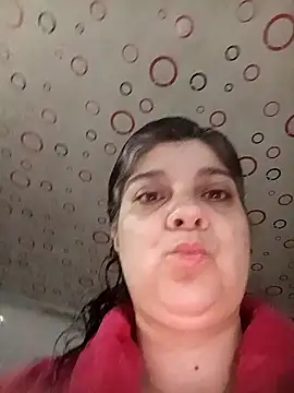 queemking online show from January 7, 11:10 pm