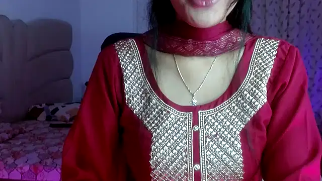 Snapshot of Mini_Meera chatting on October 13, 6:20 pm Mini Meera online show from October 13, 6:20 pm