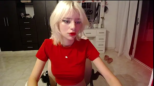 Snapshot of Elizabeth_rose02 chatting on September 29, 11:21 pm Elizabeth rose02 online show from September 29, 11:21 pm
