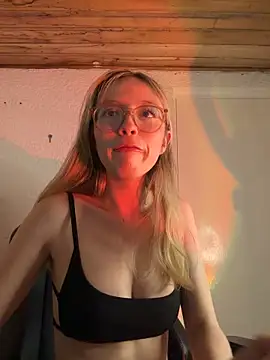 ReenKitty online show from February 28, 4:23 am