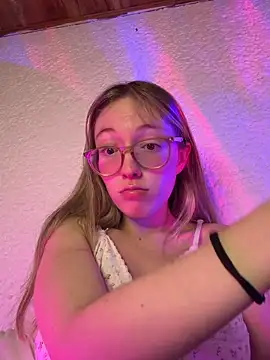 ReenKitty online show from March 27, 8:26 am