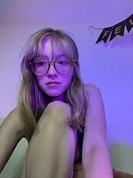 ReenKitty online show from October 22, 4:45 am