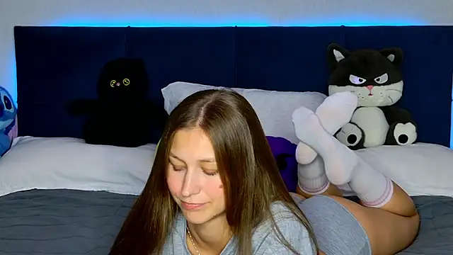 MissEmilyMiller online show from March 26, 7:12 pm