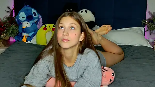 MissEmilyMiller online show from January 12, 7:31 pm