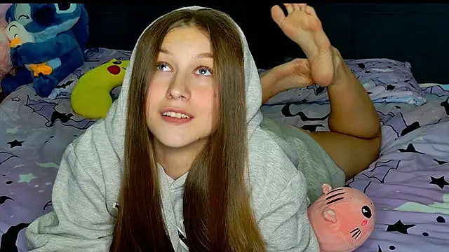 MissEmilyMiller online show from November 17, 6:23 pm