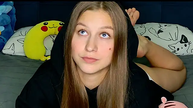 MissEmilyMiller online show from November 20, 5:57 pm