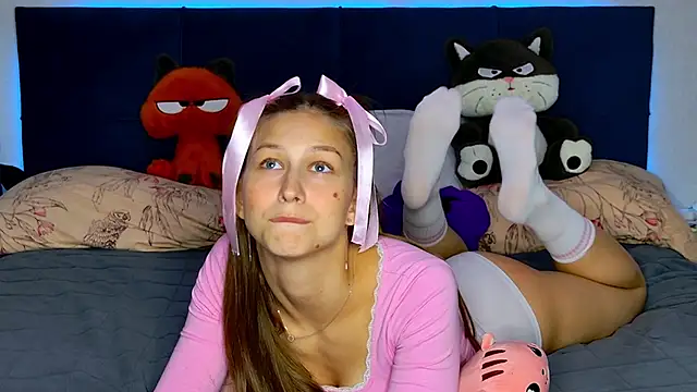 MissEmilyMiller online show from April 2, 8:26 pm