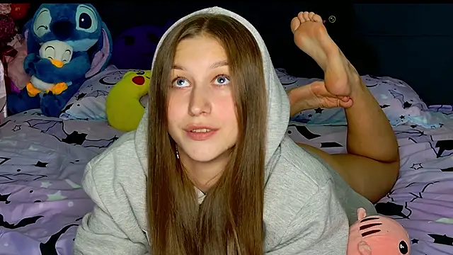 MissEmilyMiller online show from November 10, 6:02 pm