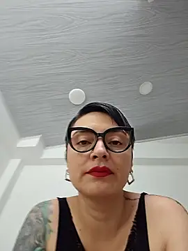 Snapshot of Daniela_Leonn chatting on September 19, 5:39 pm Daniela Leonn online show from September 19, 5:39 pm