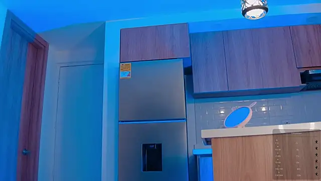  bella1 online show from January 9, 10:00 am