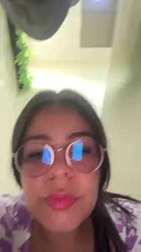 sweet shadil  online show from January 11, 9:00 pm