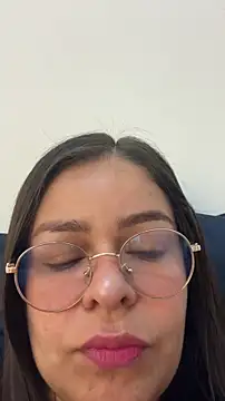 sweet shadil  online show from March 11, 11:04 am