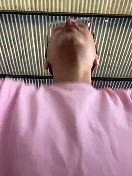 Snapshot of sweet_shadil_ chatting on October 21, 2:16 pm sweet shadil online show from October 21, 2:16 pm