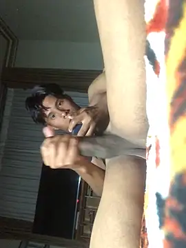 Nameee 17 online show from May 16, 1:26 am