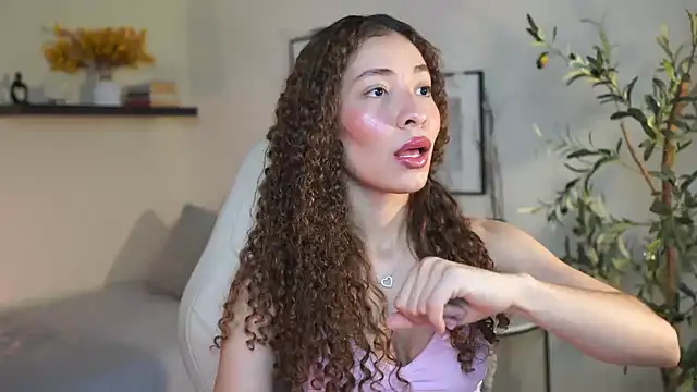 isabella-garcia- online show from May 21, 10:07 pm