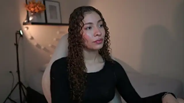 isabella-garcia- online show from February 11, 2:55 am