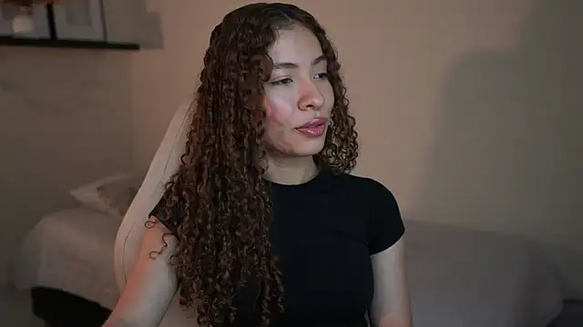 isabella-garcia- online show from February 10, 1:48 am