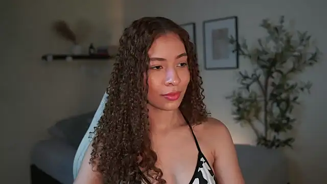 isabella-garcia- online show from March 26, 7:34 pm