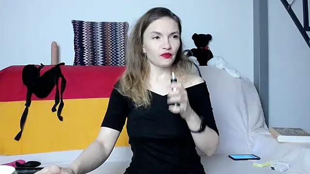 Snapshot of Katherine_Twilight chatting on February 20, 3:30 pm Katherine Twilight online show from February 20, 3:30 pm