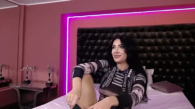 StephanyMillan online show from November 7, 6:29 am