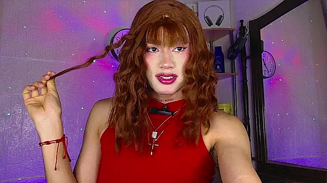 Snapshot of SHARLOTH_trans chatting on May 29, 1:22 am SHARLOTH trans online show from May 29, 1:22 am