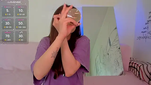 Lil Foxy9 online show from April 9, 5:31 am