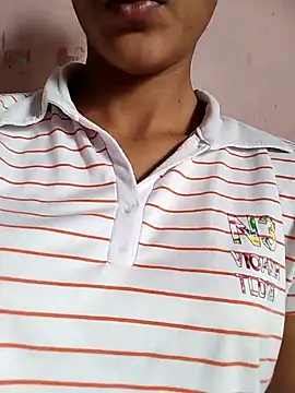 Snapshot of Sx-Maniya chatting on October 29, 2:43 am Sx-Maniya online show from October 29, 2:43 am