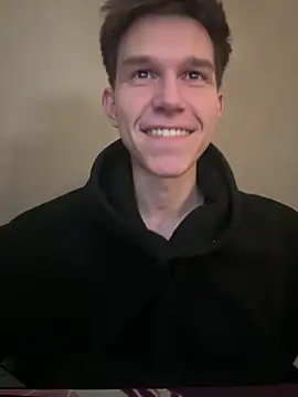 Snapshot of AyatoriKamado chatting on December 15, 11:42 pm AyatoriKamado online show from December 15, 11:42 pm