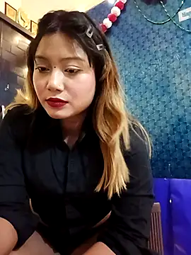 Snapshot of alexa_cam44 chatting on October 22, 8:30 pm alexa cam44 online show from October 22, 8:30 pm