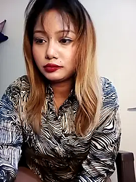 Snapshot of alexa_cam44 chatting on October 9, 7:36 pm alexa cam44 online show from October 9, 7:36 pm