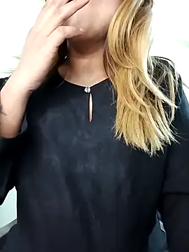 alexa cam44 online show from December 16, 8:57 pm