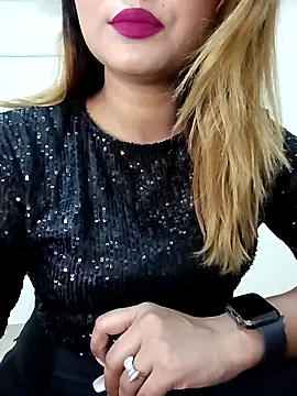 Snapshot of alexa_cam44 chatting on November 22, 7:24 pm alexa cam44 online show from November 22, 7:24 pm