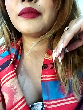 Snapshot of alexa_cam44 chatting on November 20, 7:03 pm alexa cam44 online show from November 20, 7:03 pm