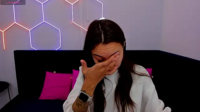 Kat  cat online show from March 9, 1:53 am