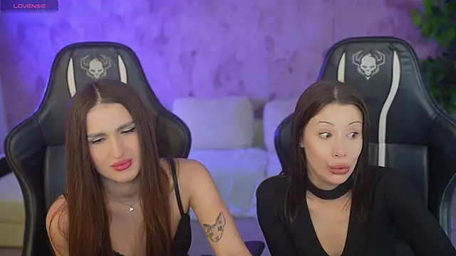 Goldie Flame online show from October 15, 11:13 pm