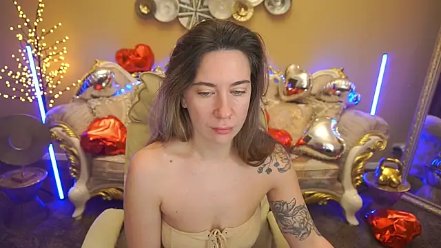 KateShanny online show from February 13, 7:08 am