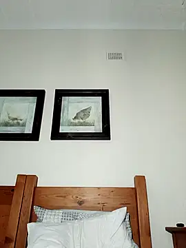 Snapshot of Bedroom_Gangster007 chatting on November 15, 2:21 pm Bedroom Gangster007 online show from November 15, 2:21 pm