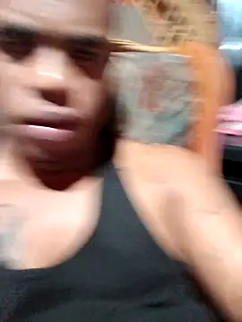 Snapshot of Bedroom_Gangster007 chatting on November 25, 9:37 pm Bedroom Gangster007 online show from November 25, 9:37 pm