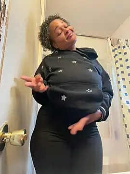 yummy0322 online show from February 16, 3:32 pm