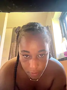 Snapshot of yummy0322 chatting on September 13, 2:06 pm yummy0322 online show from September 13, 2:06 pm
