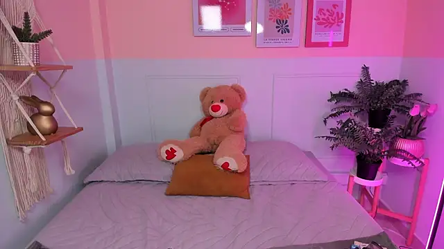 Camila Rivers online show from March 14, 4:18 am